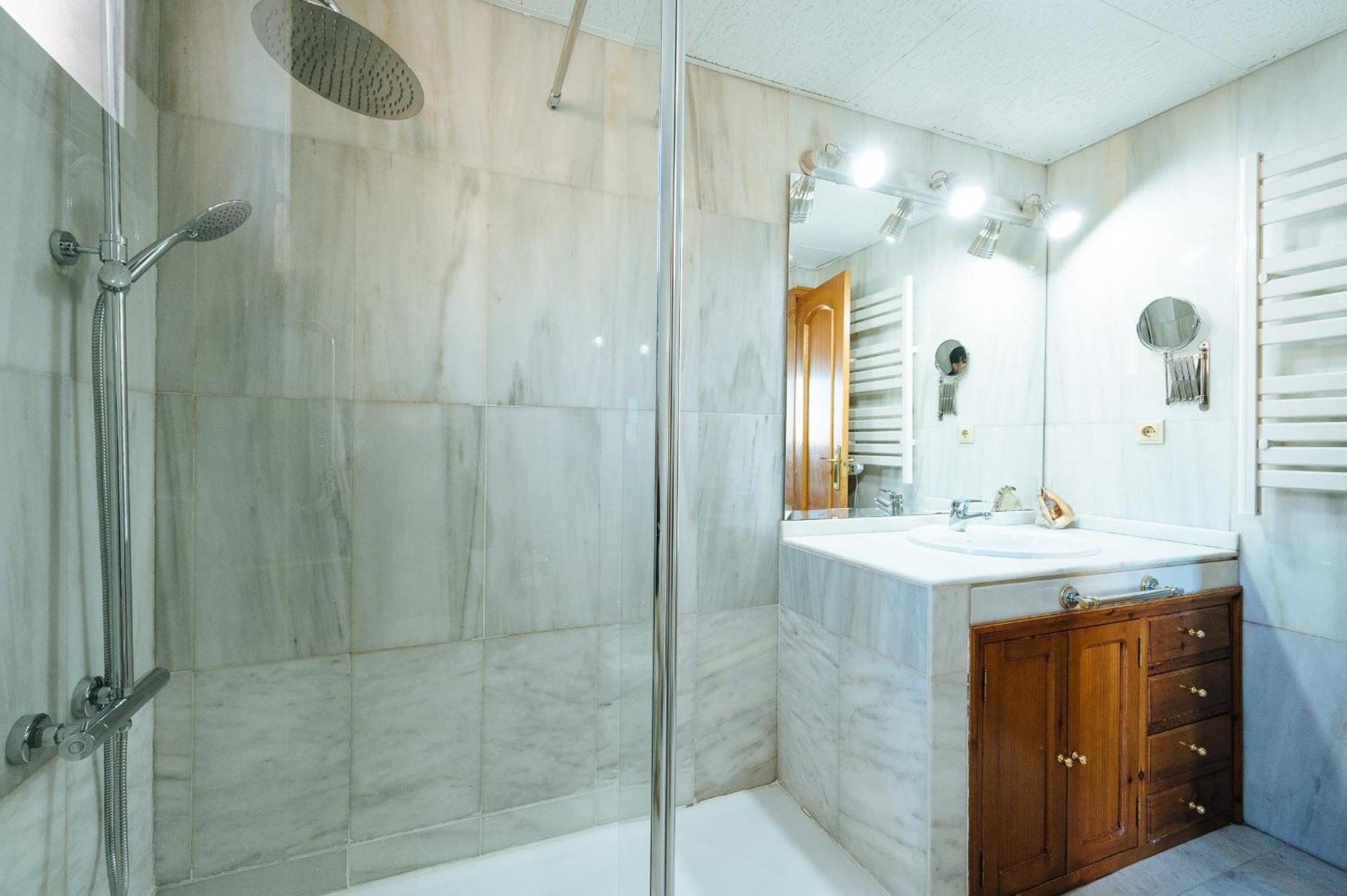 Appartement Acogedor Piso Con Parking Santa Justa *